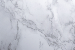 IP 415 Light grey marble š.122cm imitácia bieleho mramoru