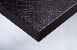 X6 Chocolate leather crocodile skin š.122cm èokoládová koža s krokodílím vzorom